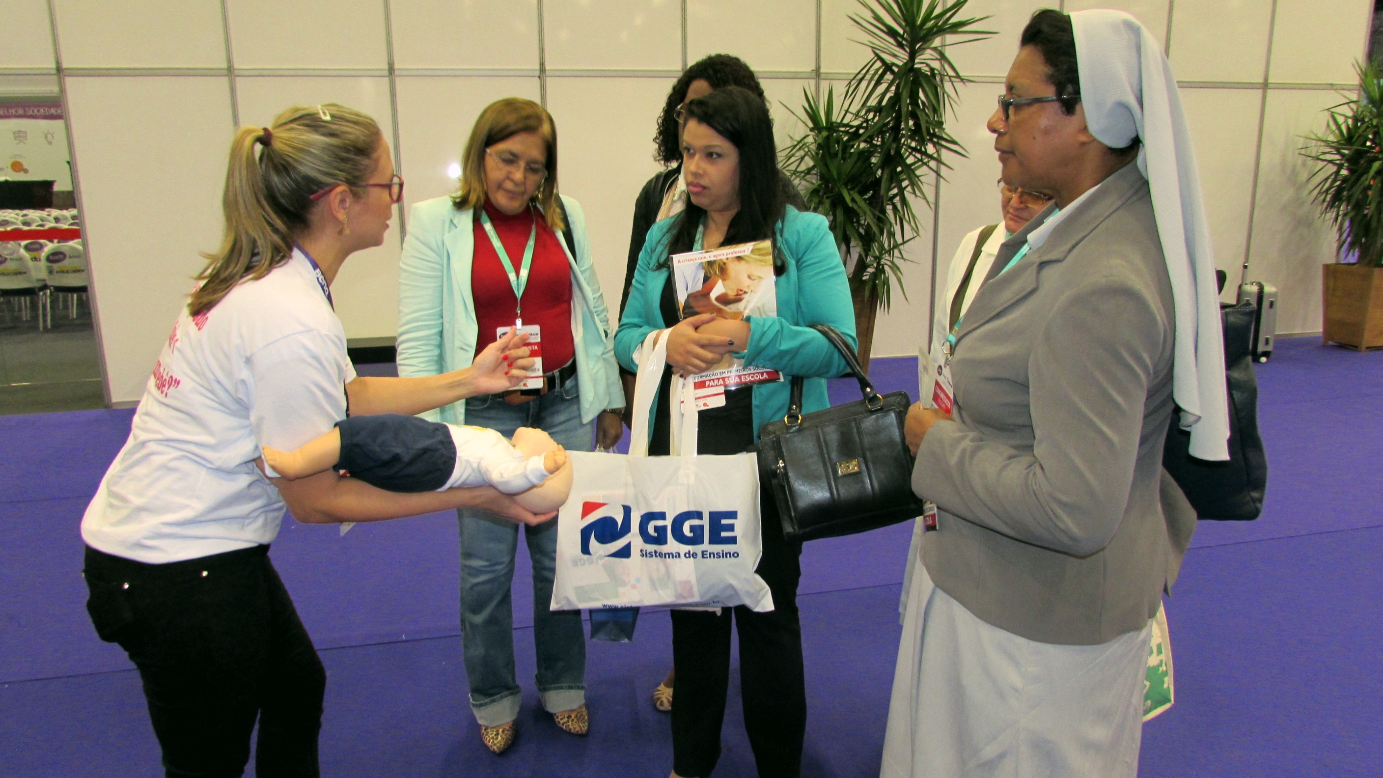 Equipe Creche Segura - Feira Bett Brasil Educar Equipe Creche Segura - Feira Bett Brasil Educar